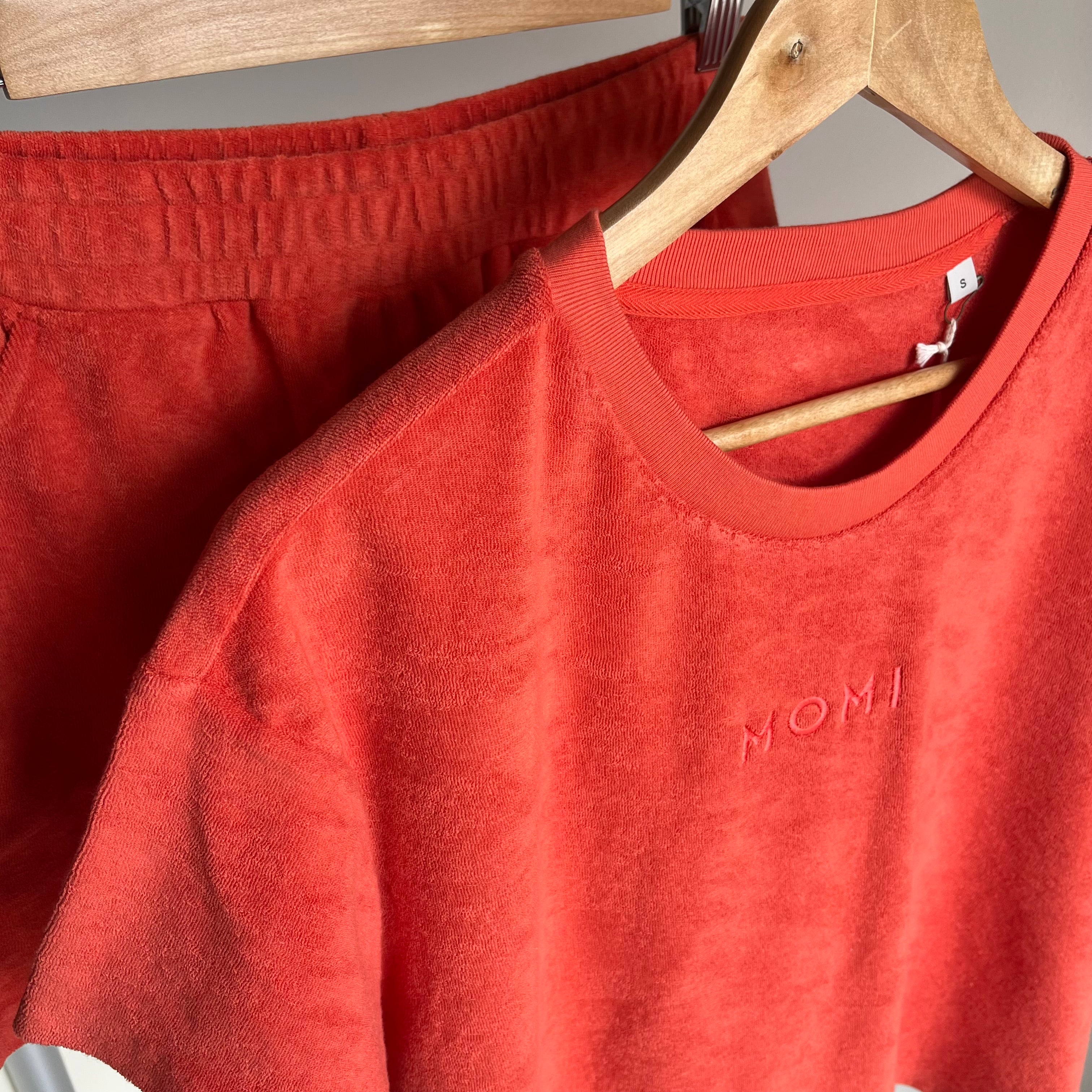 T-SHIRT SPUGNA
