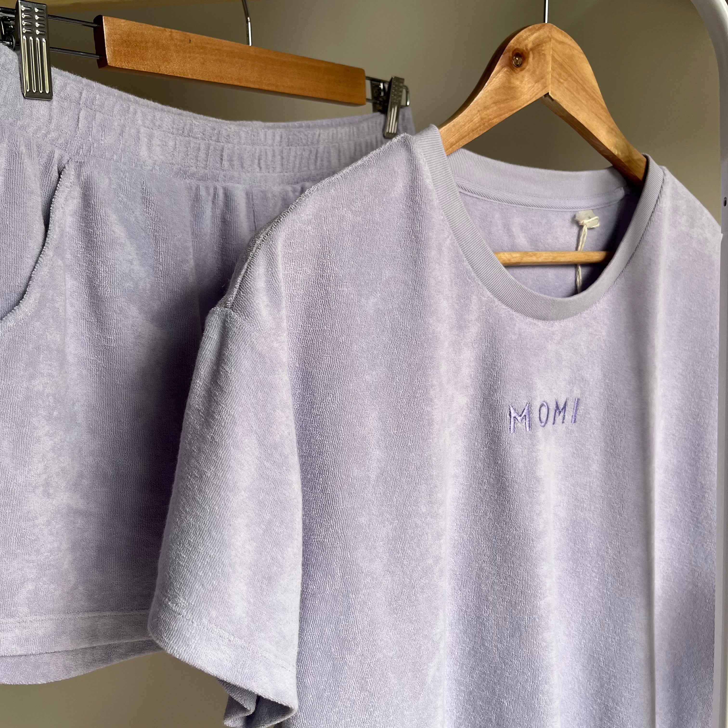 T-SHIRT SPUGNA