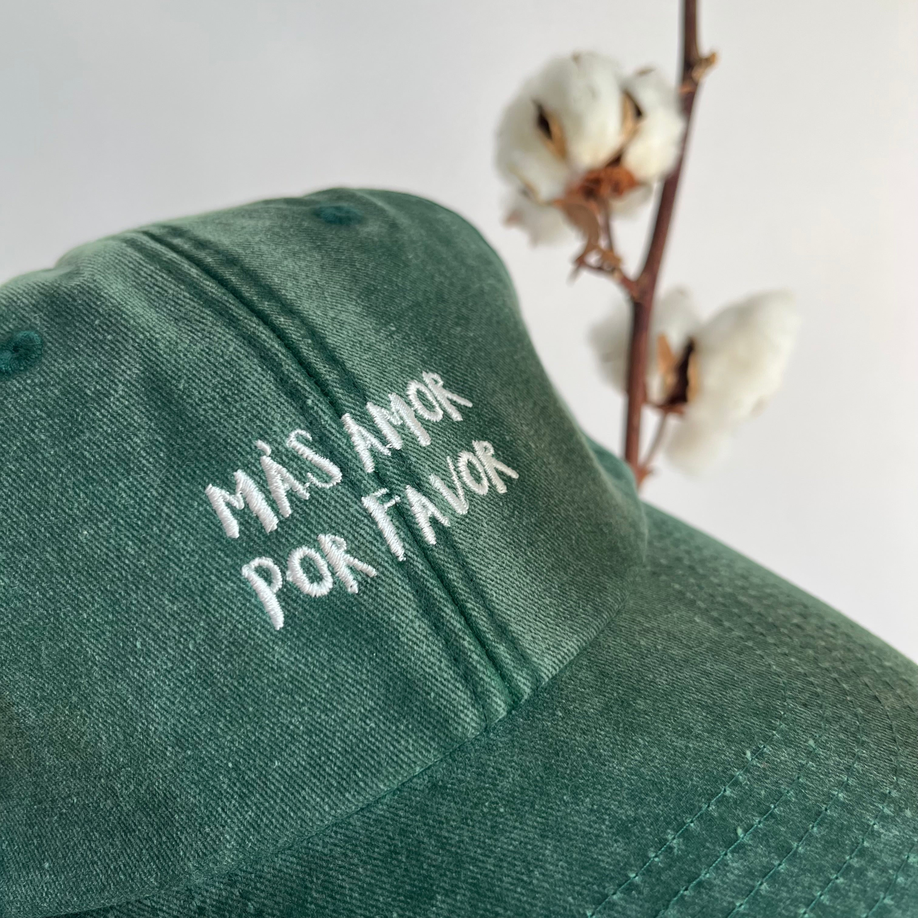 MÀS AMOR POR FAVOR